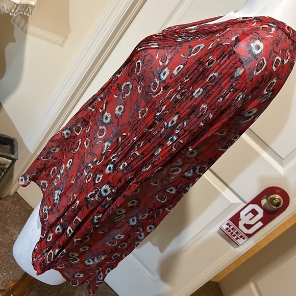 Veronica Beard silk blouse. Sheer. Size 4 - Picture 4 of 11